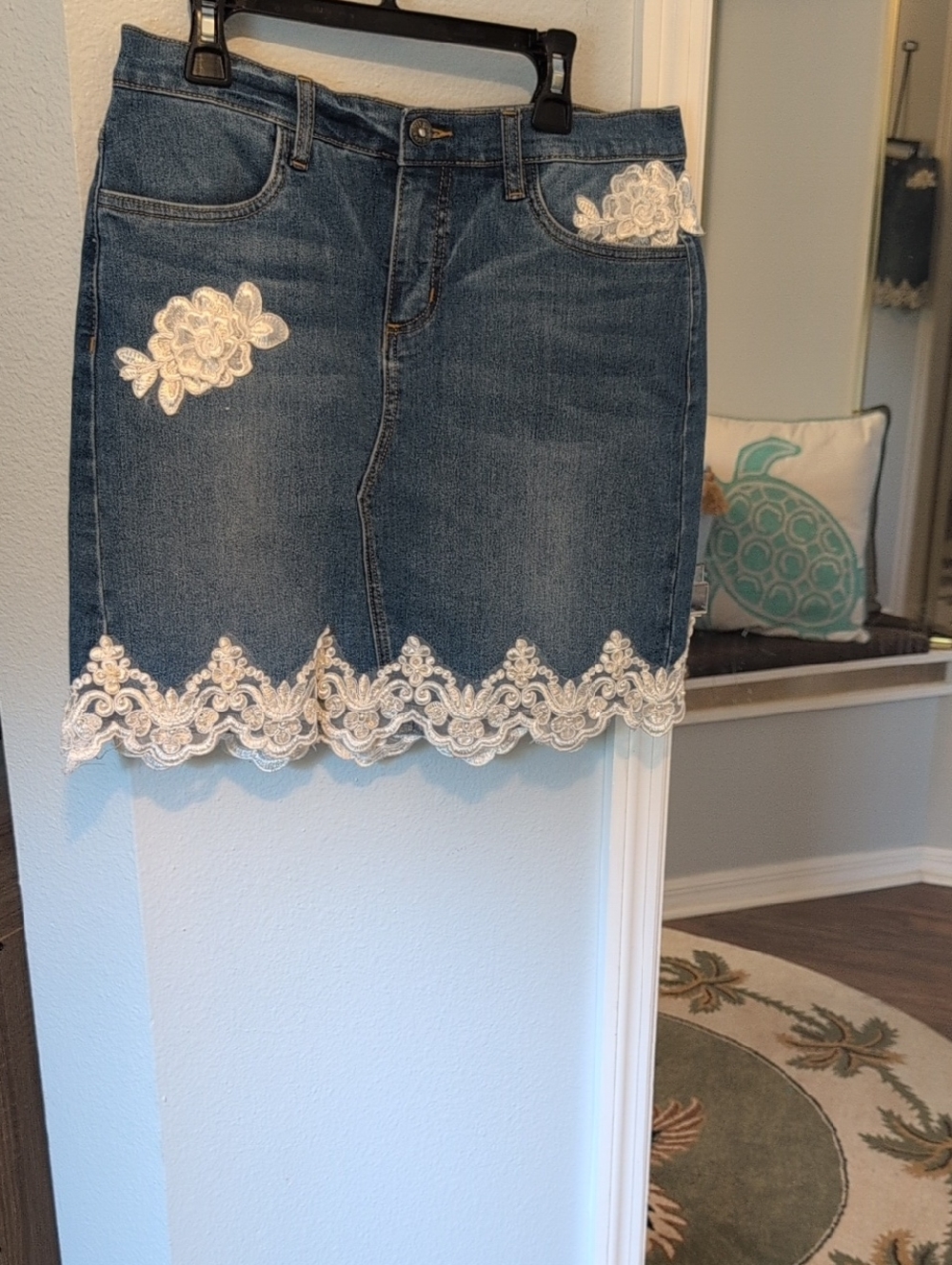 VENUS Denim Mini Skirt with White Lace Appliqué